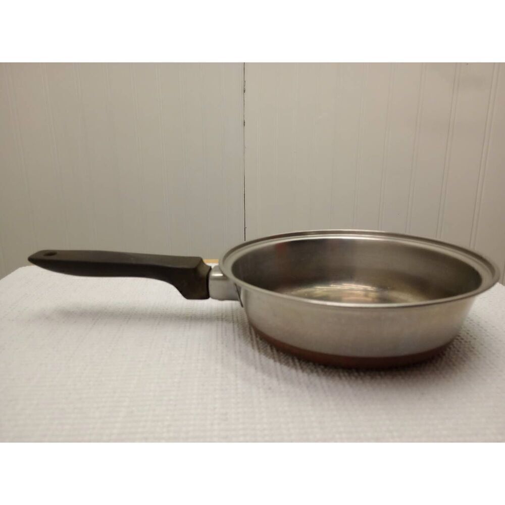 Vintage ekcoware aluminum and copper 6 in. frying pan